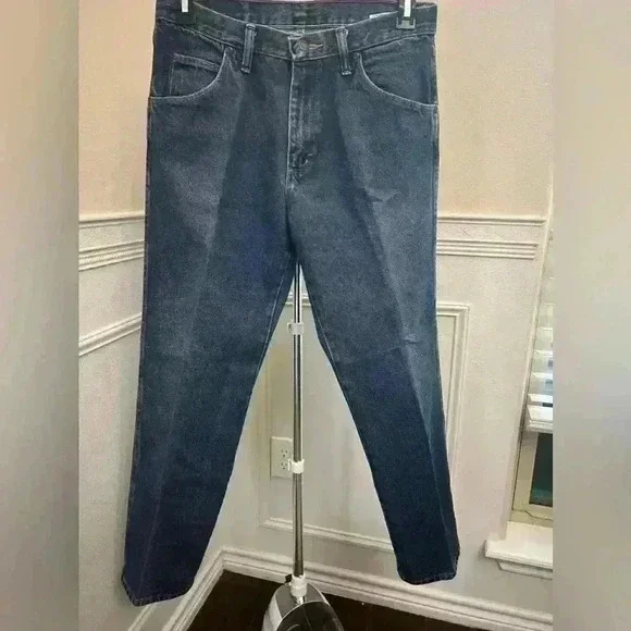 Mens Wrangler Regular Fit 32x30 - Picture 3 of 4